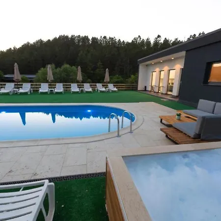 Villa Moon House Cluj-Napoca